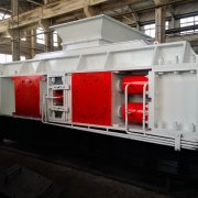 對輥破碎機(jī)可以用鵝卵石制砂嗎？